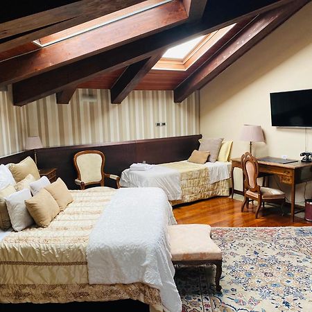 Hotel Dei Pittori Турин Экстерьер фото