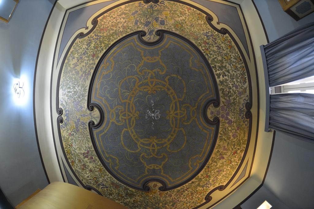 Hotel Dei Pittori Турин Экстерьер фото